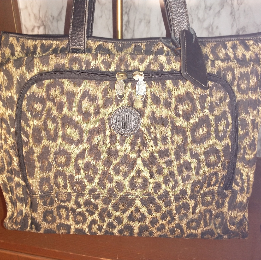 Ricardo of Beverly hills tote